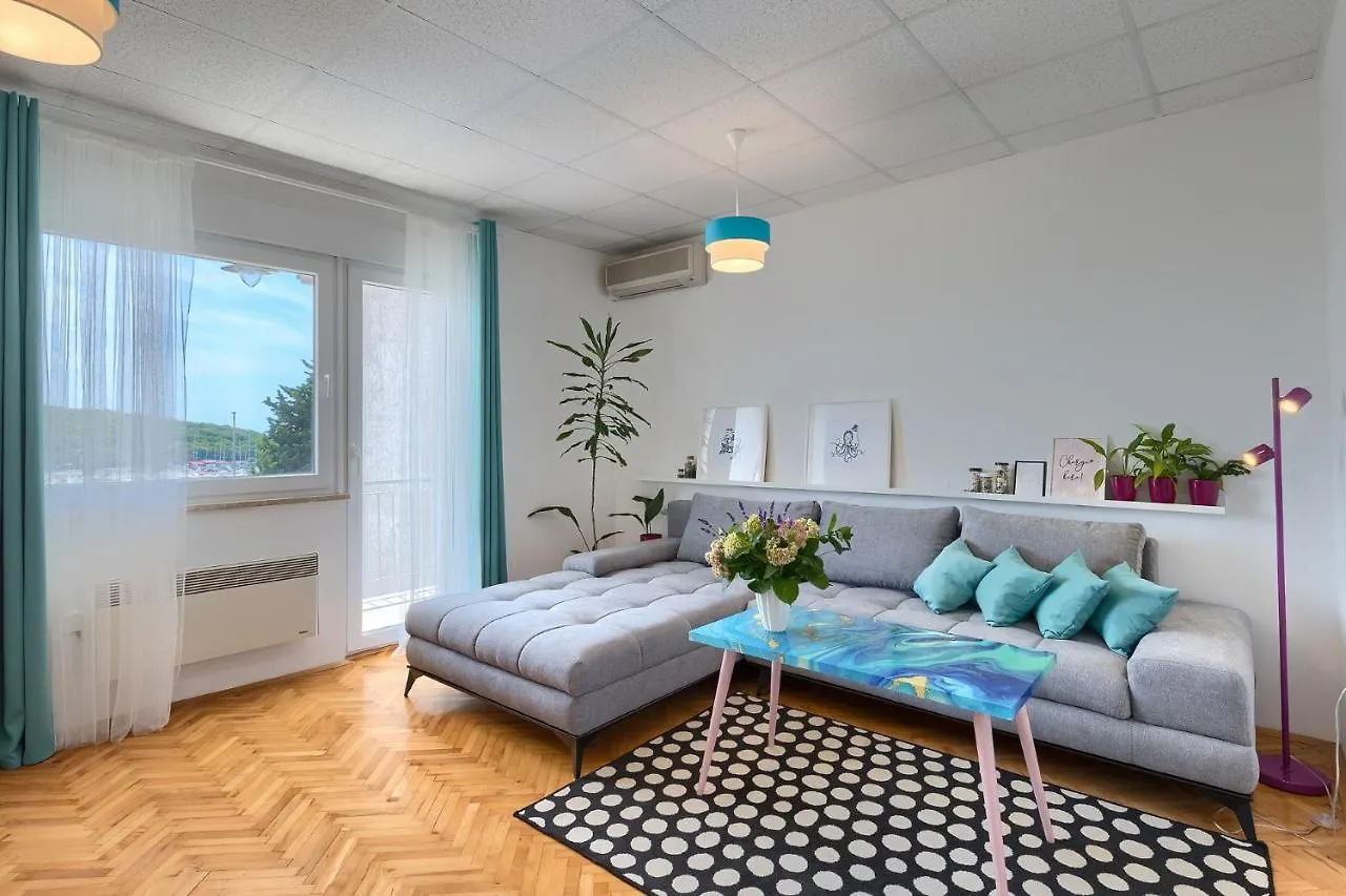 Ferienwohnung Salt&Sky Pula